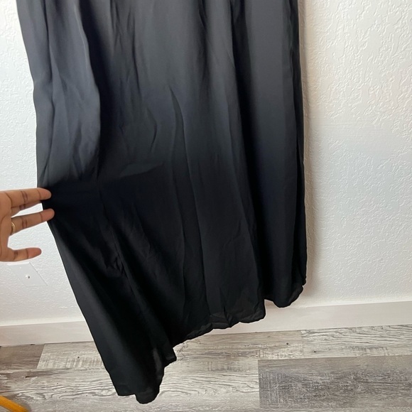 Wayf Harlow Off-The-Shoulder A-Line Dress - Picture 5 of 11